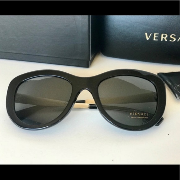 Versace 54mm Sunglasses - Picture 6 of 6